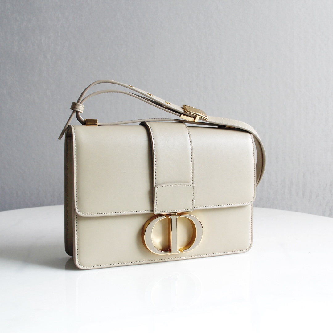 30 MontaigneBag Beige Box Calfskin